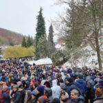 video pelerinaj la manastirea prislop mii de credinciosi asteapta canonizarea parintelui arsenie boca 6929e0ee07ee1