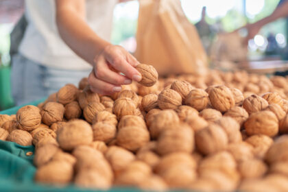 video postul craciunului un lux pentru multi dintre romani produsele sunt mai scumpe oamenii nu mai cumpara ca inainte 691830bd0feeb