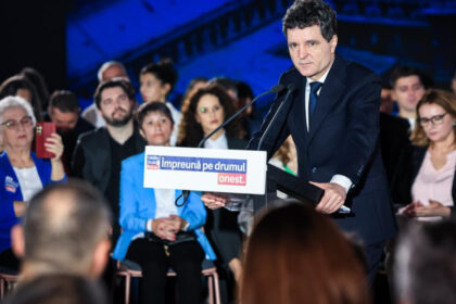 video psd si aur front comun impotriva presedintelui daniel zamfir este absolut nepermis ce a facut nicusor dan 6907d585e8b36