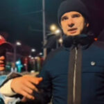 Umorul zilei: o parodie savuroasă despre „inspectorul de sancțiuni” care l-a penalizat pe Marian Rădună după mitingul Colectiv 5 video satira momentului parodie despre agentul constatator care l a amendat pe marian raduna dupa marsul colectiv 690608fc4f43c
