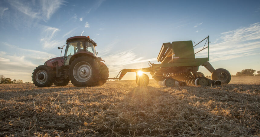 video scumpirea carburantilor loveste in plin agricultura multi dintre fermieri se gandesc sa renunte ne ingenuncheaza 692be93334c11