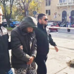 video suspectul crimei din navodari adus in fata judecatorilor imi pare rau a spus acesta la intrarea in sala 691c46a4b0d80