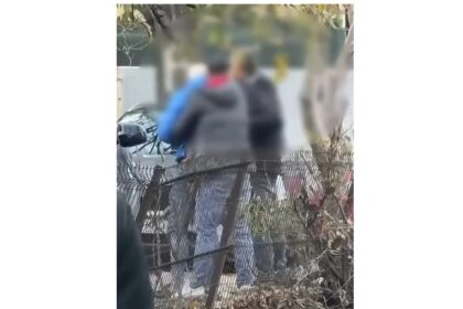 video tentativa de furt si agresiune un tanar a incercat sa fure scuterul unui livrator 691606f40c711