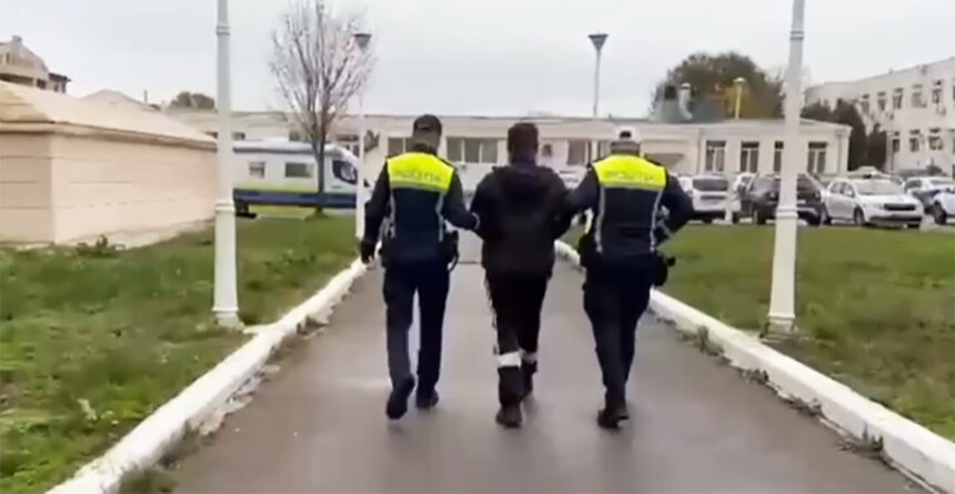video un barbat din mangalia prins conducand haotic in cartierul colonisti avea o alcoolemie uriasa si a fost retinut de politisti 691d8312cde9e