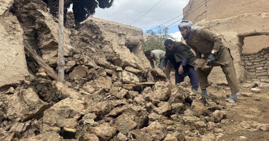 video un nou bilant dupa cutremurul puternic din afganistan cel putin 27 de morti si aproape 1 000 de raniti 690a35c9c59f5