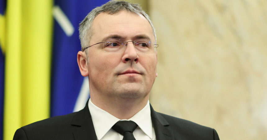 video vicepresedintele csm despre varsta de pensionare ar trebui sa va intrebati daca vreti sa fiti judecat de un judecator de 65 de ani 692848f306542