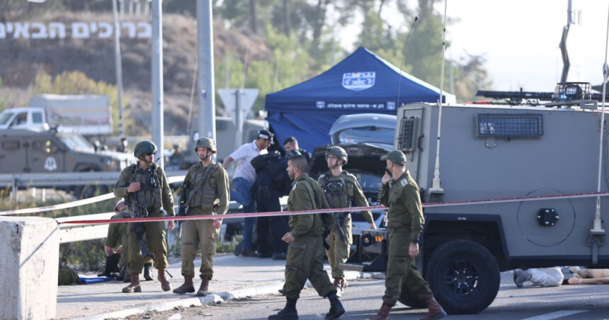 videofoto atac terorist in cisiordania un mort si trei raniti atacatorii ucisi de armata israeliana 691cdf7eb8f3c