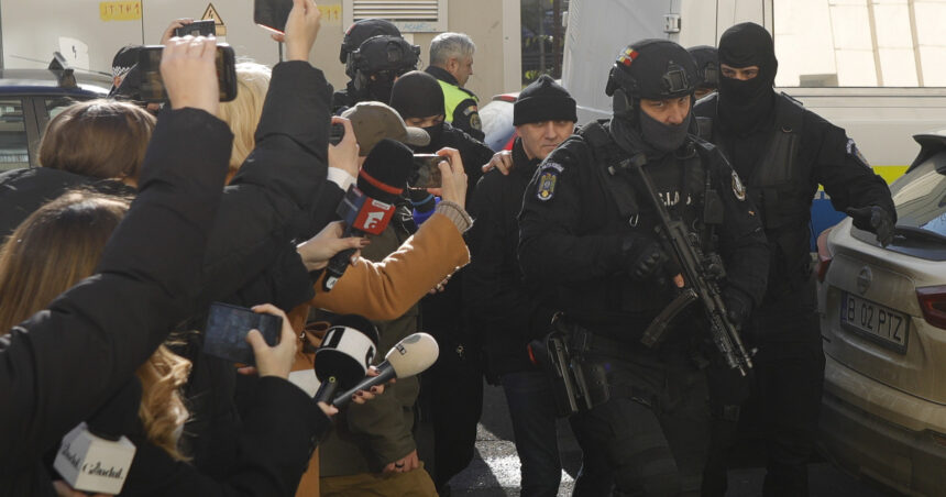 videofoto horatiu potra adus la parchetul general seful mercenarilor va fi audiat intr un dosar de spalare de bani si evaziune fiscala 69242a558a759