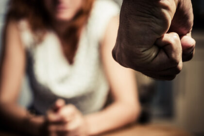 violenta impotriva femeilor prioritate nationala marinescu cere solidaritate si efort comun pentru protectia victimelor 692597e45bb43