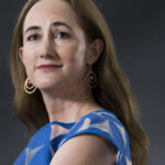 a murit scriitoarea britanica sophie kinsella autoarea seriei la cumparaturi 69398f9c88843