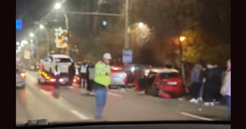 accident cu cinci masini in bucuresti un sofer a lovit o masina si a proiectat o in alte trei vehicule o femeie a fost ranita 692feba368e7e