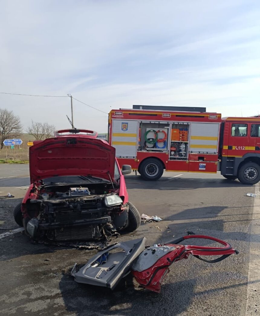 accidentul grav de la hanul morii una dintre victime este in coma intubata intr o masina implicata se aflau doi medici 694e917035065