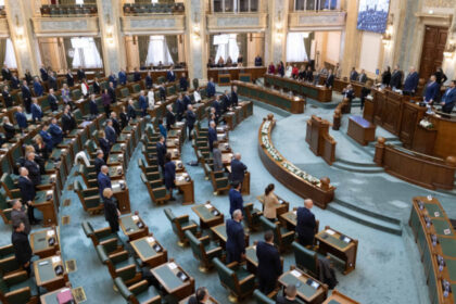 amenzi de pana la 20 000 lei pentru comportament agresiv in institutii ce prevede proiectul adoptat tacit de senat 692f0e2f68fc5