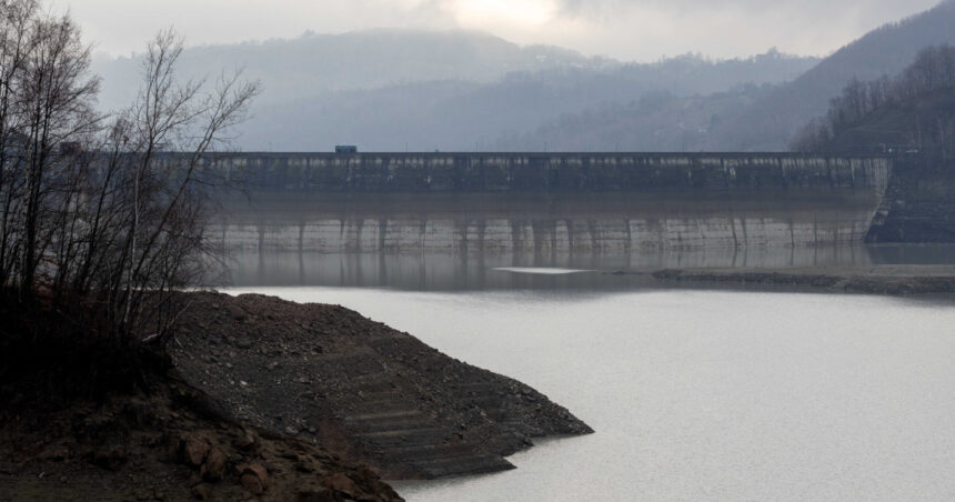 apele romane anunta lucrari urgente la bazinul de apa curata voila sursa de rezerva vitala in prahova 69457b2bd8fcd