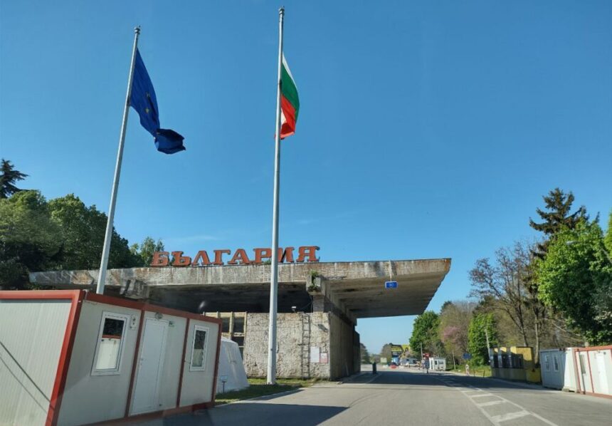 atentionare de calatorie in bulgaria trafic restrictionat temporar pentru autovehiculele de peste 12 tone pana pe 4 ianuarie 694c493eba9a2