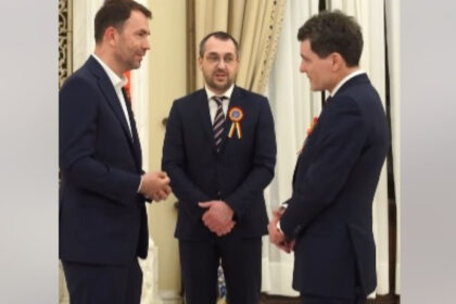 bec cere eliminarea unui clip electoral in care apar catalin drula nicusor dan si vlad voiculescu motivele invocate 6931fe9b02fe7