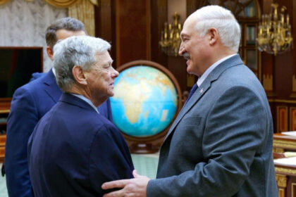 belarusul a eliberat 123 de detinuti politici inclusiv laureatul nobel ales bialiatki anuntul sua privind ridicarea sanctiunilor 693d8eb9f3ce7