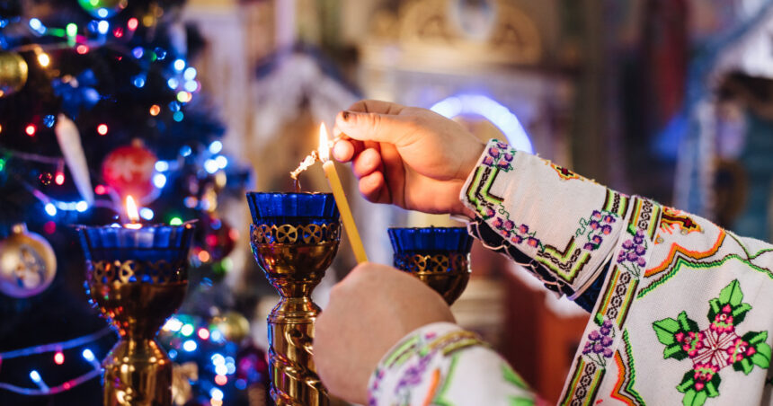 calendar ortodox pentru decembrie 2025 cele mai importante sarbatori cu cruce rosie praznuite in ultima luna din an 692d41a09af47
