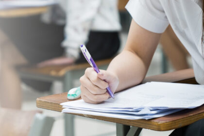 calendar simulare evaluare nationala 2026 cand incep elevii probele scrise la romana si matematica 693cf416b081a