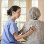 cand este obligat medicul de familie sa ofere consultatii la domiciliu cum pot pacientii sa solicite vizita 693a5f068cb45