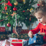 cand vine mos nicolae in ce seara se pregatesc ghetele care este semnificatia nuielusei in traditia romaneasca 692e7378ed1b0