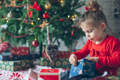 cand vine mos nicolae in ce seara se pregatesc ghetele care este semnificatia nuielusei in traditia romaneasca 692e7378ed1b0