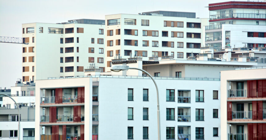 capitala contrastelor in bucuresti sunt si cele mai scumpe si cele mai ieftine cartiere din tara pretul locuintelor in marile orase 694a6ccfc0b1c