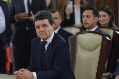 ccr a amanat pentru 4 februarie sesizarea presedintelui privind modificarile la legea energiei electrice si a gazelor naturale 693988e018516