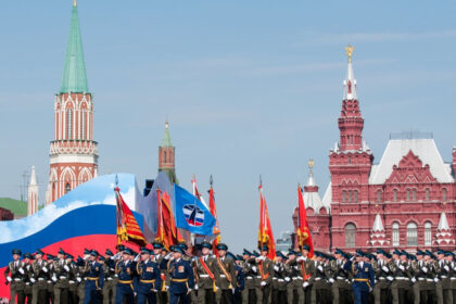 cheltuielile militare ale rusiei au atins un nou record bugetul e de patru ori mai mare ca in 2021 anul premergator razboiului 693aebb3c53fc