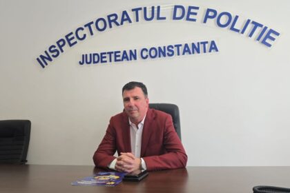 chestorul cornel mototolea seful ipj constanta mesaj de 1 decembrie ziua nationala a romaniei pentru politia constanteana ordinea si siguranta publica reprezinta fundamentul actiunilor noastre 692db77f8d163
