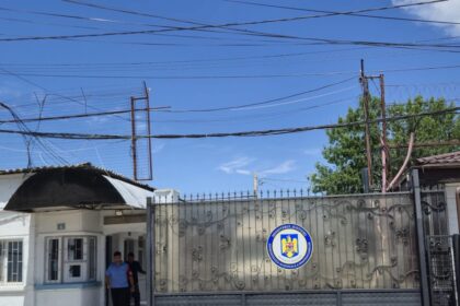 condamnat in norvegia pentru furturi si fraude bancare a fost incarcerat la poarta alba insa nu suporta conditiile si vrea afara 69324e312185f