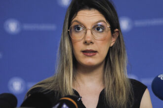 diana buzoianu acuza autoritatile locale ca stiau de pericolul crizei de apa in zona paltinu dar nu au comunicat sunt furioasa 692f0f3da0c55