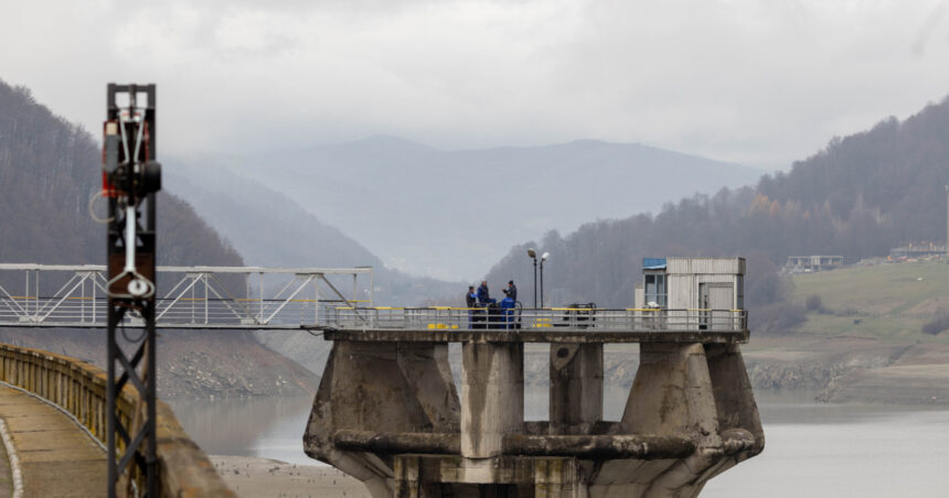 dupa criza de la paltinu alte localitati din prahova pot folosi acum apa pentru consum unde mai este valabila restrictia 693ee3aacb383