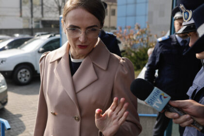 exclusiv cum explica sefa lia savonea momentul m a sunat lia ma duc sa vorbesc din timpul conferintei de la curtea de apel bucuresti 693ad34022aae