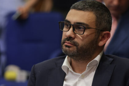 exclusiv florin manole despre salariul minim e inadmisibil sa muncesti 8 ore pe zi si sa nu ti ajunga banii anunt crucial pentru pensionari 6940191d456f9