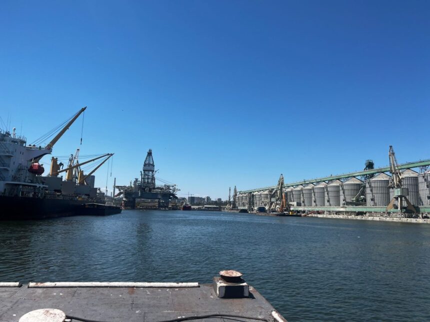 firma care a chemat in judecata portul constanta fiindca nu i s a permis sa detina monopolul in domeniul pilotajului a pierdut procesul definitiv 69324743bd24b