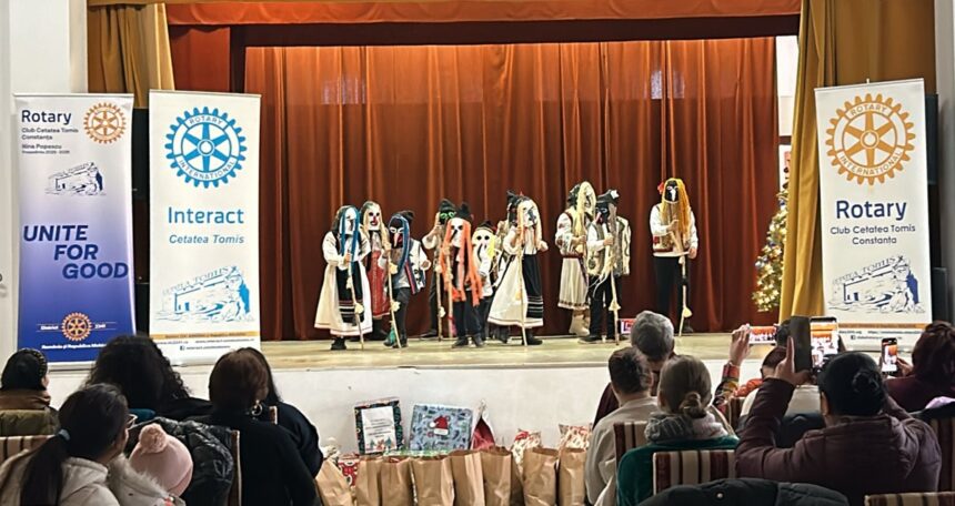 foto clubul rotary cetatea tomis bucurii pentru copiii din centrul de zi agigea centrul orizont lumina si din casele de tip familial din lumina daruri pregatite cu grija le au adus zambetul pe chip 694bdff24c52d