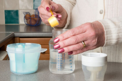 foto loturi de lapte praf pentru bebelusi retrase de la vanzare din mai multe magazine avertismentul ansvsa 693b35837a197