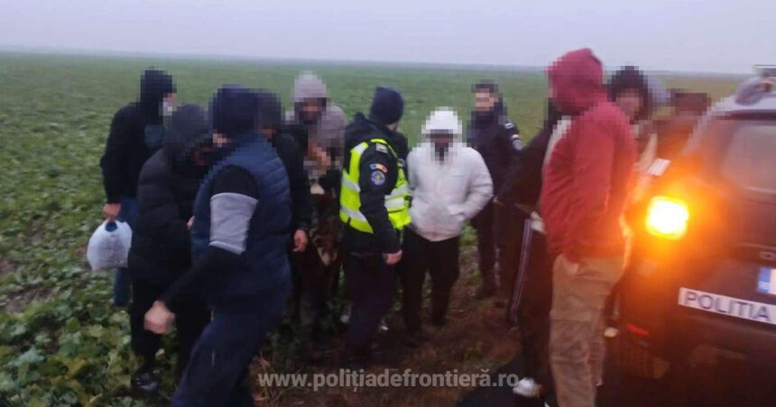 foto migranti din zona orientului mijlociu care au intrat fraudulos in romania au fost descoperiti de politistii din constanta 694e79fe49655