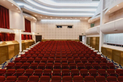 guvernul a alocat peste 188 de milioane de lei pentru teatre opere si filarmonici din 34 de judete 6942df53392c9