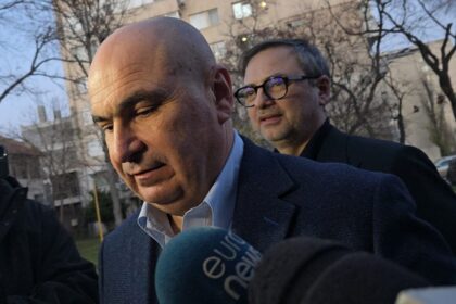 ilie bolojan taie puntea bugetarilor angajatii la stat nu vor mai avea traditionala zi libera suplimentara 69468bbe43bbe