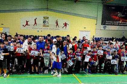 impreuna pentru un scop nobil gala caritabila de box si kempo la navodari 693edc66599ac