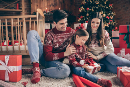 legenda sfantului nicolae de unde a luat nastere traditia cadourilor in ghete si cum a evoluat acest obicei de a lungul anilor 69332cd66afee