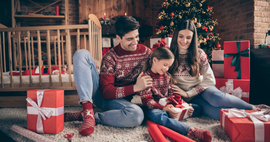 legenda sfantului nicolae de unde a luat nastere traditia cadourilor in ghete si cum a evoluat acest obicei de a lungul anilor 69332cd66afee