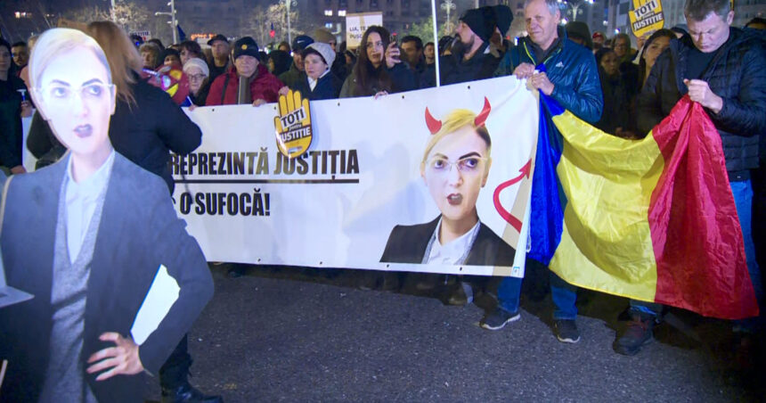 live text protestele pentru independenta justitiei continua romanii ies in strada pentru a patra zi la rand 1 000 de oameni in piata victoriei 693da7579058e