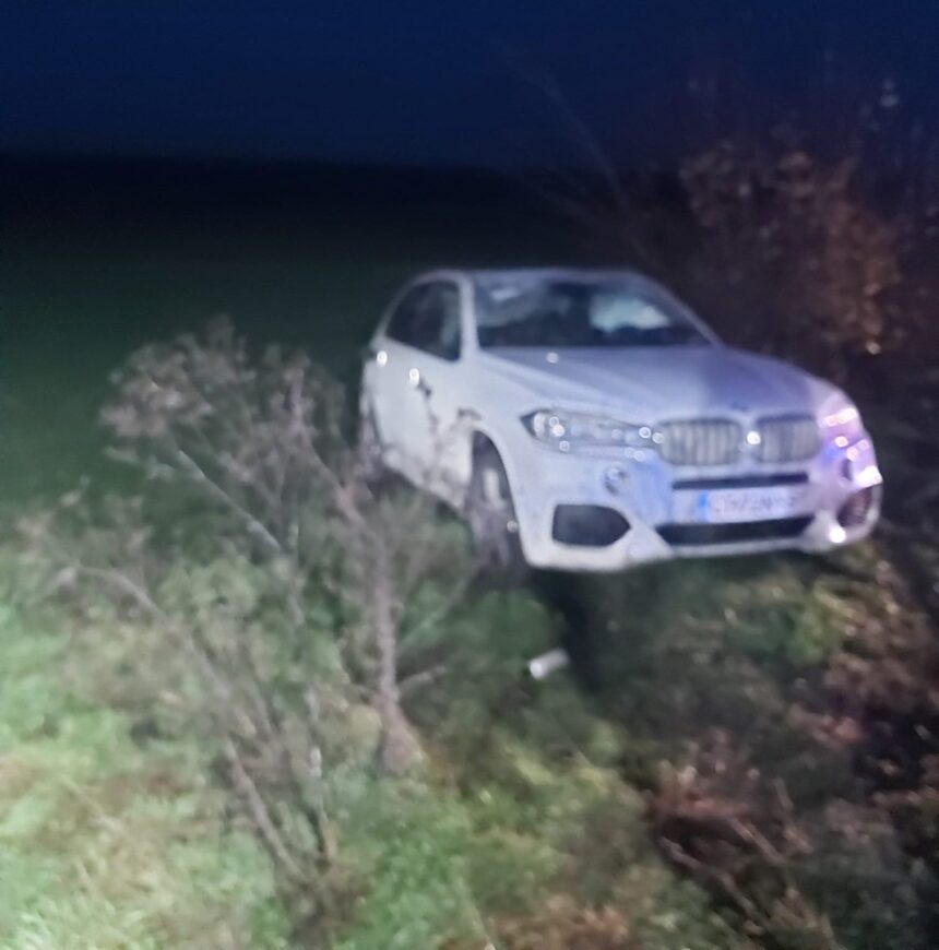 membri ai cunoscutei formatii pindu implicati intr un accident rutier 693479d69cefe