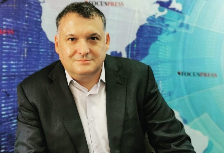 mesajul lui bogdan hutuca dupa demisia anuntata de florin mitroi 6943f30e2e25d