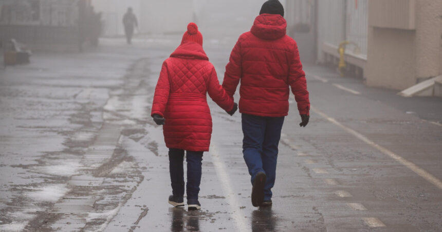 meteorologii anunta vreme mai calda decat de obicei vor fi maxime de 14 grade ceata si vant in mai multe zone 693ea46aaadfb