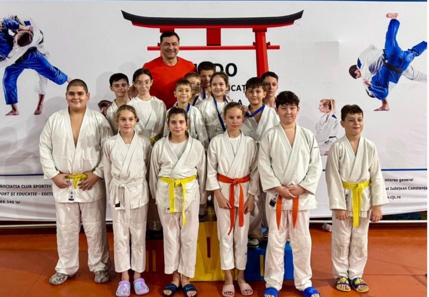micii judoka de la cs pantheon constanta au cucerit 21 de medalii la cupa gelal feuzi 692f3ba9a2850