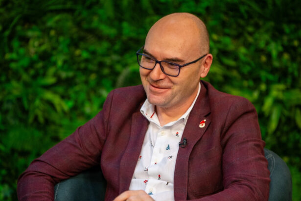 mihai razvan moraru candidatul sustinut de pnl si usr la sefia consiliului judetean buzau am votat pentru sperantele buzoienilor 69354d766bf73